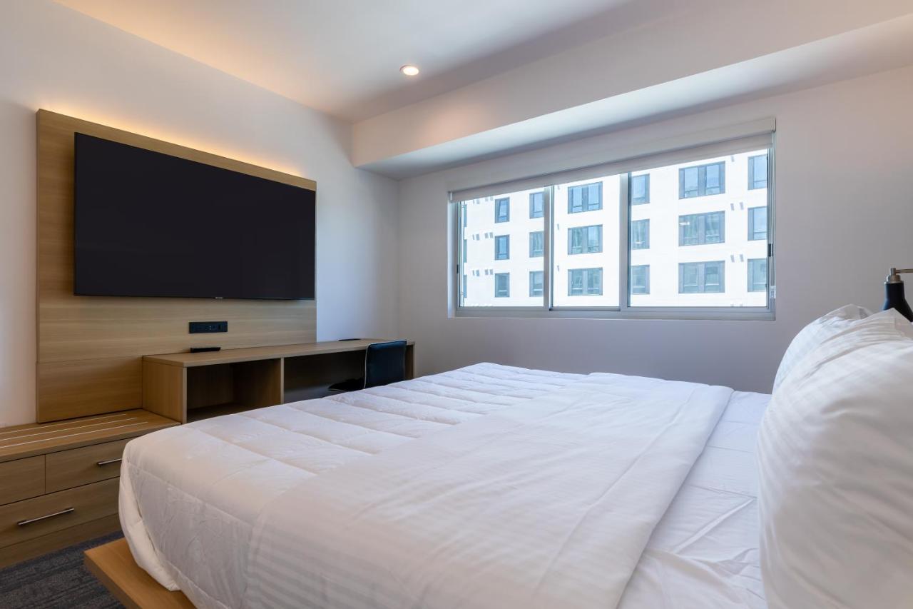 Hotel Mai Downtown Лонг Бийч Екстериор снимка