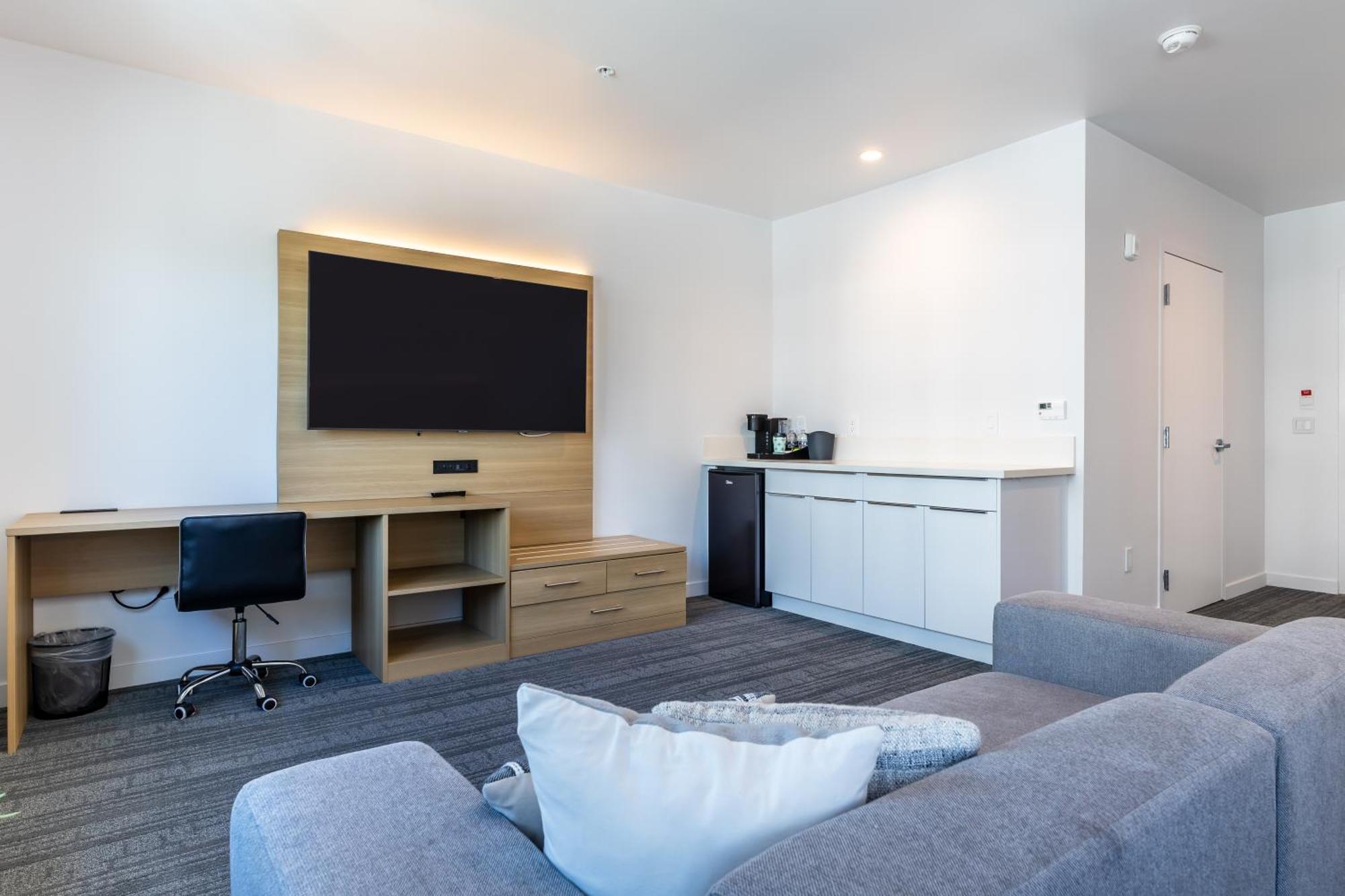 Hotel Mai Downtown Лонг Бийч Стая снимка