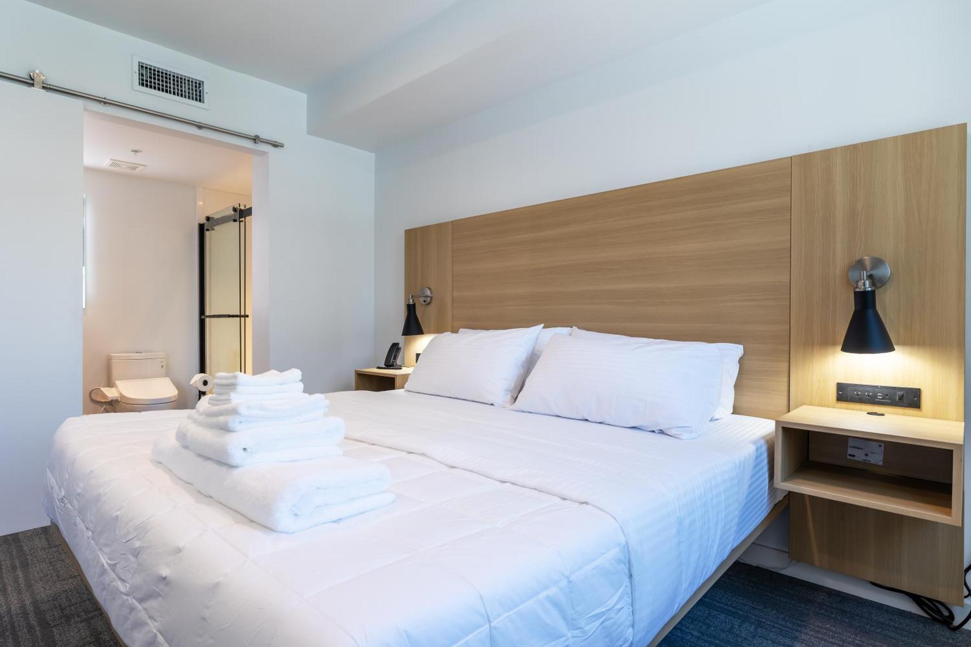 Hotel Mai Downtown Лонг Бийч Стая снимка